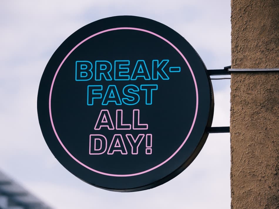 ST. LOUIS Breakfast | THIS IS US!